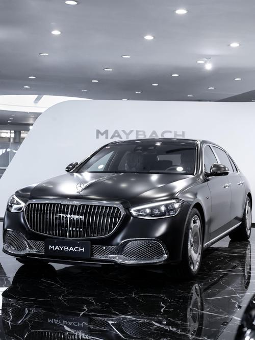 佛山43岚图汽车的售后服务让用户无忧出行，迈巴赫未来的豪华车趋势