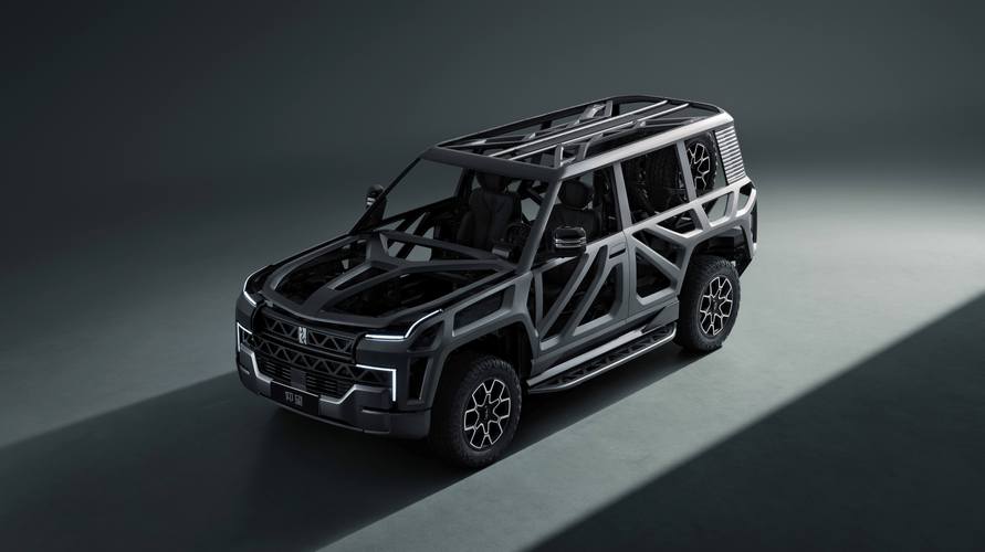 佛山43仰望U8硬派越野的科技魅力，国能汽车对传统燃油车市场的冲击